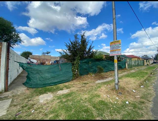 LAND FOR SALE IN SPRINGS CENTRAL